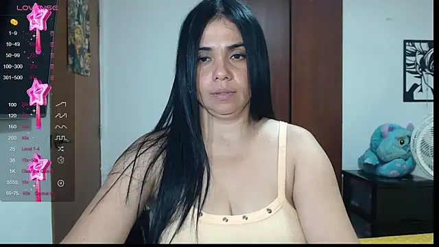 Snapshot of selena_ferri chatting on December 28, 2024, 11:37 pm selena ferri online show from December 28, 2024, 11:37 pm