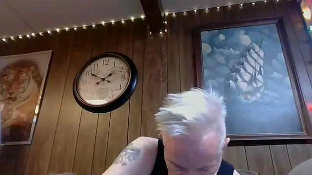 Makowboy online show from December 26, 2024, 8:53 pm