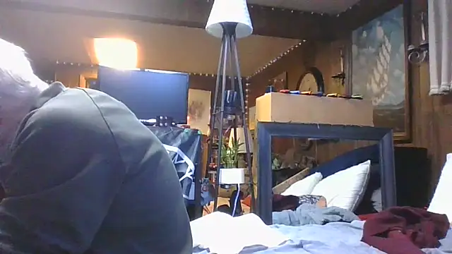 Makowboy online show from December 1, 2025, 8:25 pm