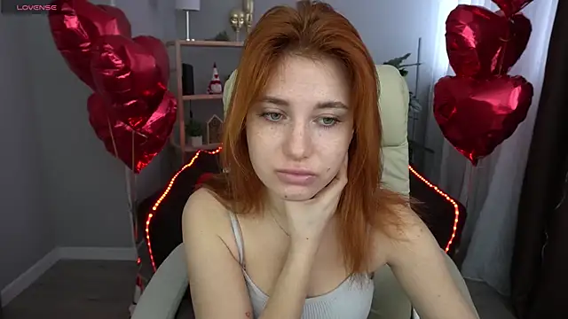 EmilyFoxxi online show from February 21, 2025, 6:29 am