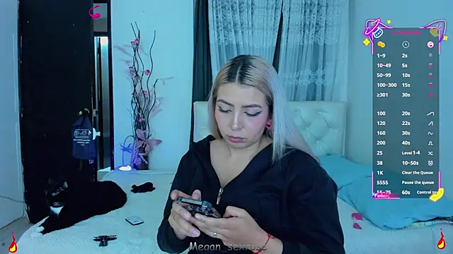 Snapshot of megan_sexrose chatting on September 18, 2025, 1:18 am megan sexrose online show from September 18, 2025, 1:18 am