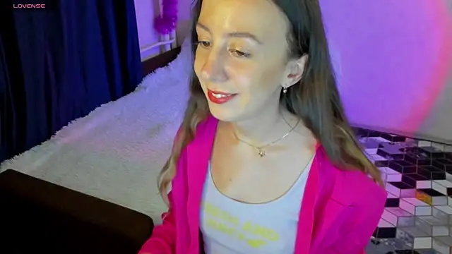 CurlySteph online show from December 20, 2024, 11:05 pm