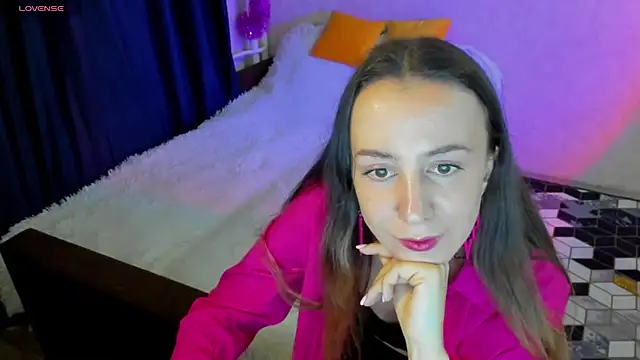 CurlySteph online show from December 22, 2024, 9:53 pm