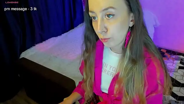 CurlySteph online show from February 1, 2025, 6:08 pm