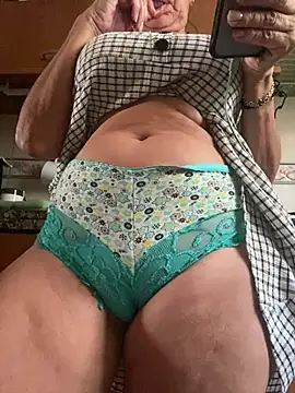 camelia3 online show from July 22, 2026, 4:43 pm