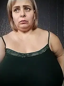 Snapshot of EvaCristal chatting on March 1, 2025, 8:56 am EvaCristal online show from March 1, 2025, 8:56 am