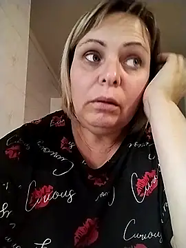 Snapshot of EvaCristal chatting on September 10, 2025, 5:07 am EvaCristal online show from September 10, 2025, 5:07 am