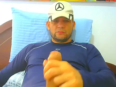 Snapshot of altenori112 chatting on March 20, 2026, 2:33 pm altenori112 online show from March 20, 2026, 2:33 pm