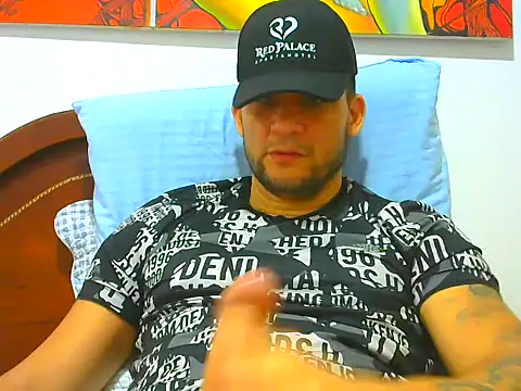 Snapshot of altenori112 chatting on March 24, 2026, 3:39 pm altenori112 online show from March 24, 2026, 3:39 pm