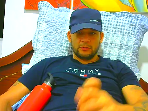 Snapshot of altenori112 chatting on March 27, 2026, 1:44 am altenori112 online show from March 27, 2026, 1:44 am