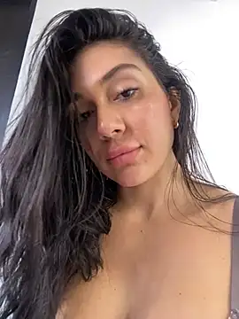 Snapshot of LaanaCooper chatting on February 19, 2025, 3:49 pm LaanaCooper online show from February 19, 2025, 3:49 pm