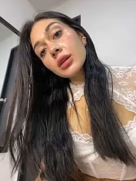 Snapshot of LaanaCooper chatting on March 14, 2025, 1:24 pm LaanaCooper online show from March 14, 2025, 1:24 pm