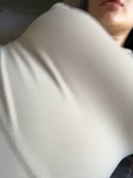 Snapshot of LaanaCooper chatting on October 7, 2025, 8:39 pm LaanaCooper online show from October 7, 2025, 8:39 pm