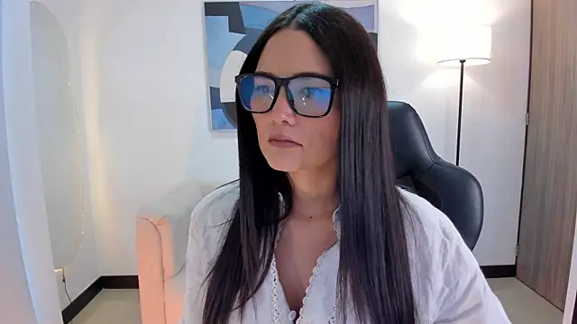 Snapshot of SaraParker_ chatting on October 23, 2025, 3:33 pm SaraParker  online show from October 23, 2025, 3:33 pm