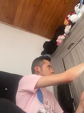 12jun online show from February 6, 2026, 6:00 pm