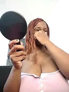 doucebrune online show from March 23, 2026, 3:10 am