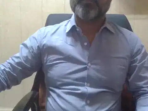 hairymaster95 online show from December 2, 2024, 7:03 am