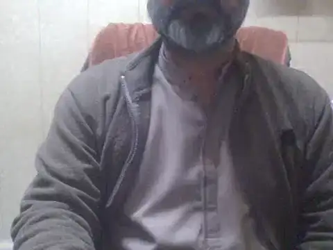 hairymaster95 online show from December 27, 2024, 7:51 am