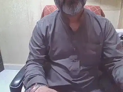 hairymaster95 online show from March 4, 2026, 8:09 am