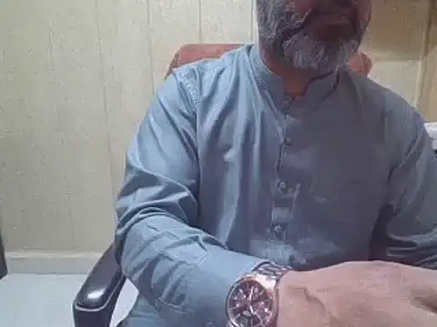 hairymaster95 online show from March 16, 2026, 5:35 am