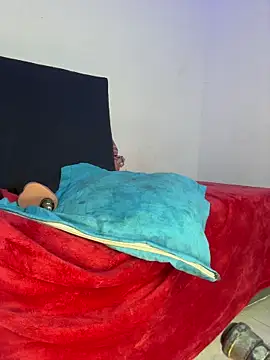 Violeta Goddess online show from May 17, 2026, 10:44 am