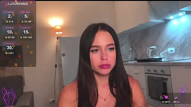 Snapshot of Megan_Nilson chatting on December 19, 2024, 12:56 am Megan Nilson online show from December 19, 2024, 12:56 am