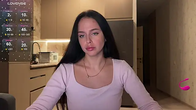 Snapshot of Megan_Nilson chatting on April 13, 2026, 7:08 pm Megan Nilson online show from April 13, 2026, 7:08 pm