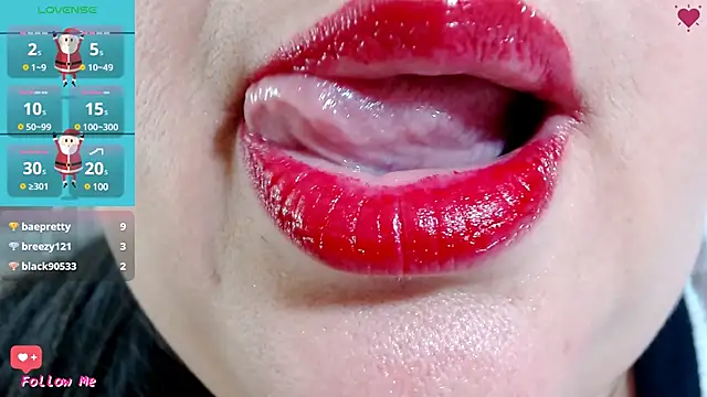 Kerly Doll online show from December 15, 2024, 9:53 pm