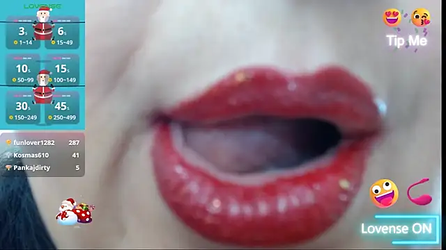 Kerly Doll online show from December 29, 2024, 10:03 pm