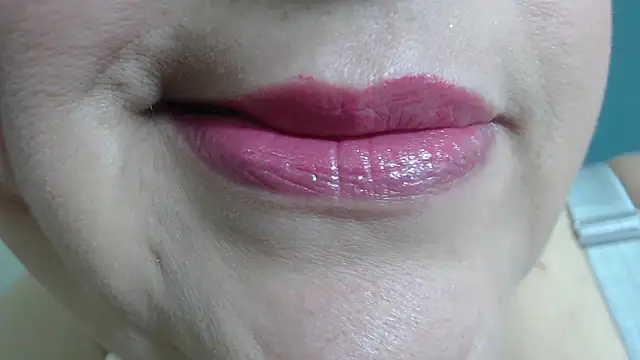 Kerly Doll online show from February 20, 2026, 3:12 pm