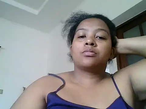 PRETTY-MI online show from November 18, 2025, 8:52 am