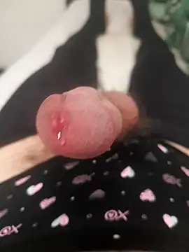 Ummfuss1 online show from October 21, 2025, 1:45 pm