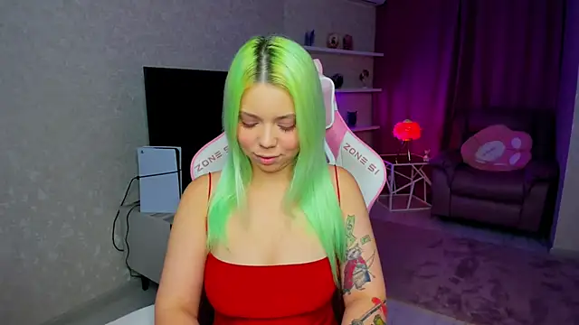 EnergyBunny 1 online show from February 17, 2026, 4:24 pm