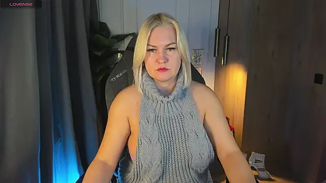 YolandaKiss online show from January 23, 2025, 5:02 am