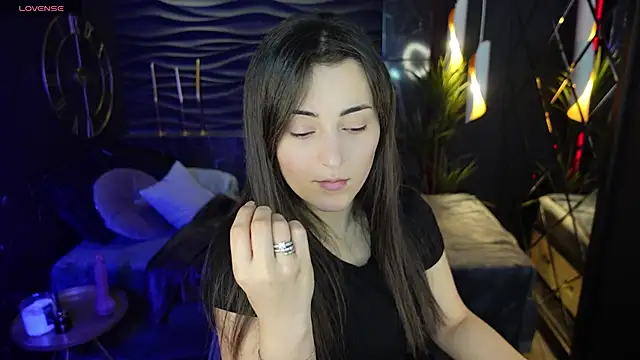 KylieMellow online show from January 6, 2025, 8:24 am