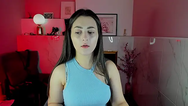 KylieMellow online show from September 17, 2025, 5:09 am