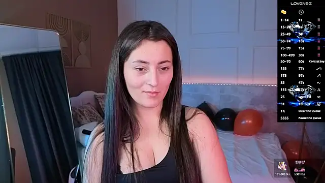 KylieMellow online show from October 30, 2025, 1:34 pm