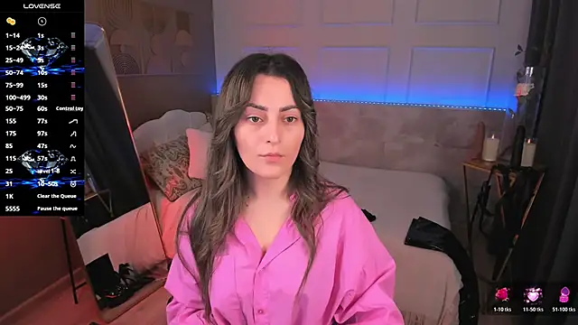 KylieMellow online show from June 21, 2026, 5:10 am