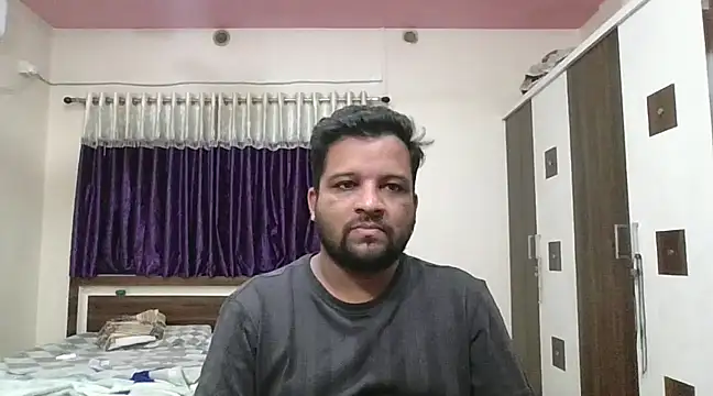 Snapshot of dhruv_love chatting on February 6, 2025, 4:58 pm dhruv love online show from February 6, 2025, 4:58 pm