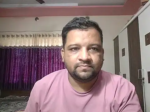 Snapshot of dhruv_love chatting on April 16, 2026, 4:46 am dhruv love online show from April 16, 2026, 4:46 am
