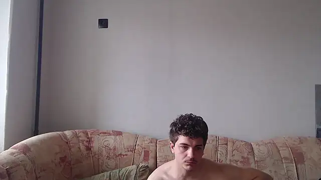 Snapshot of Remy_Miles chatting on January 21, 2025, 10:08 am Remy Miles online show from January 21, 2025, 10:08 am