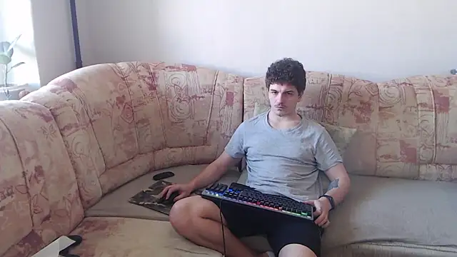 Snapshot of Remy_Miles chatting on February 11, 2025, 7:54 am Remy Miles online show from February 11, 2025, 7:54 am