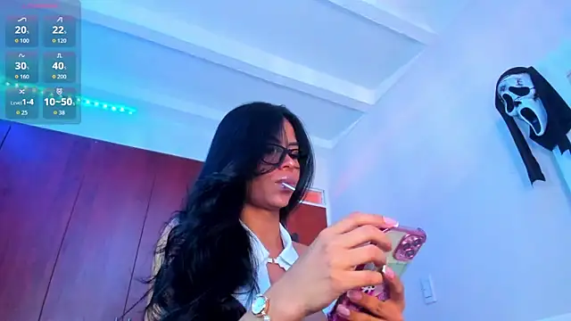 divinesalome online show from October 4, 2025, 7:45 pm