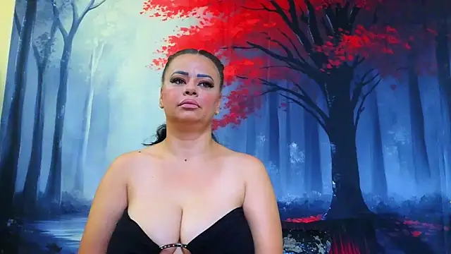 Snapshot of ElizabethEven chatting on October 4, 2025, 8:18 pm ElizabethEven online show from October 4, 2025, 8:18 pm