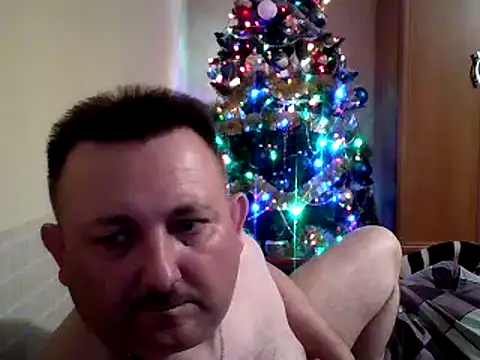 Snapshot of Novy73 chatting on January 14, 2026, 8:36 pm Novy73 online show from January 14, 2026, 8:36 pm