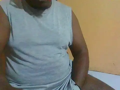 honeyswit online show from July 3, 2026, 9:54 pm