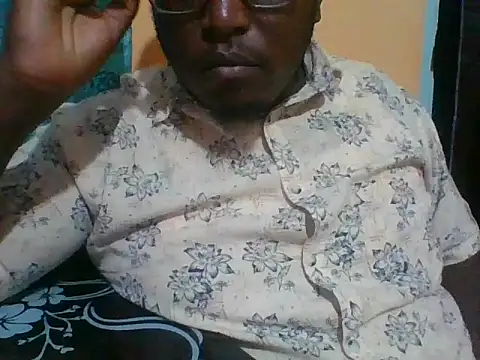 honeyswit online show from July 25, 2026, 9:45 pm