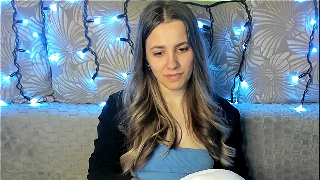 MaggieCake online show from April 28, 2026, 2:49 am
