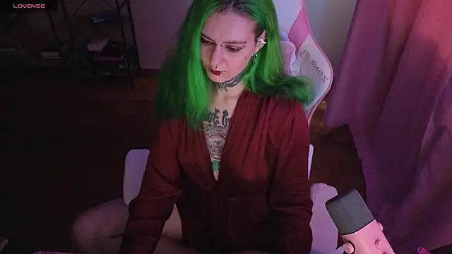 Ginger Stay online show from July 24, 2026, 7:06 am