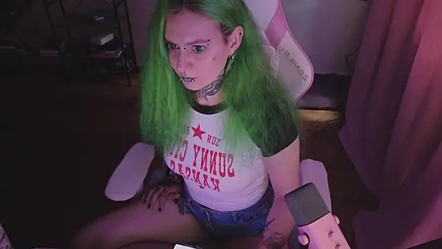 Ginger Stay online show from July 29, 2026, 9:07 am